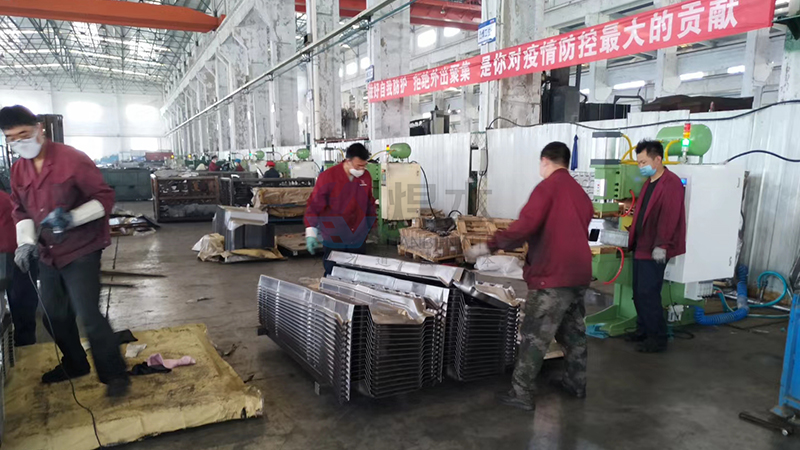 焊本調試煙臺汽車制造公司中頻點焊機2